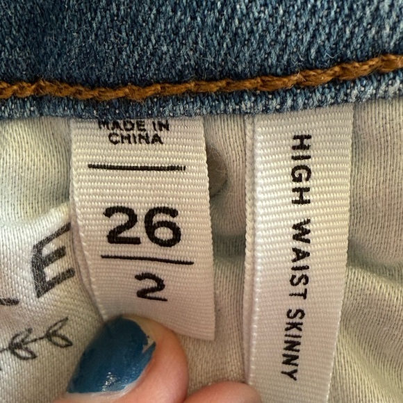 Loft High Waist Skinny Jeans - Size 26 (2) - Picture 4 of 4